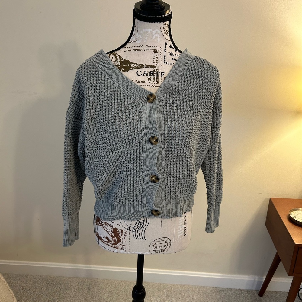 Women's Button-Up Knit Sweater - Green